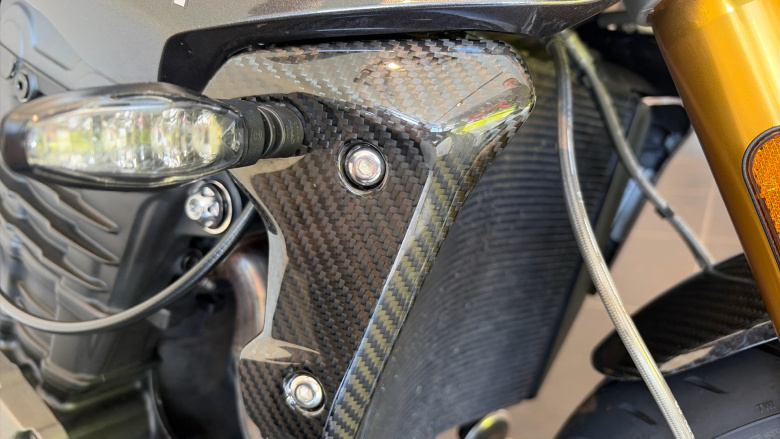 Triumph Speed TRIPLE 1200 RR (21MY)